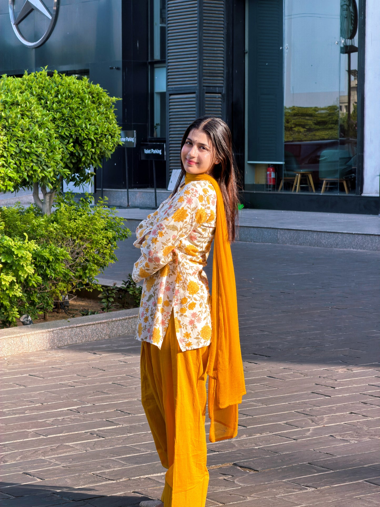 Mustard Bloom Floral Farshi Set